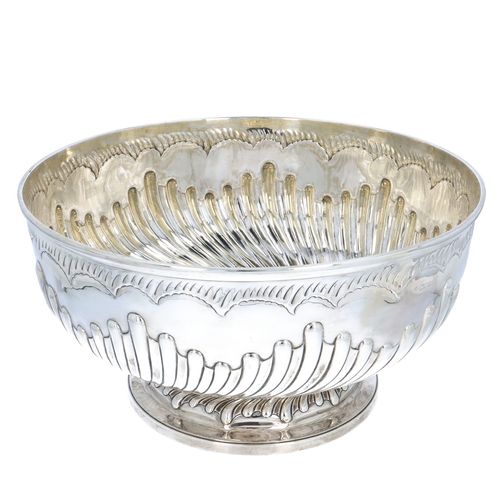 Edwardian Elkington Solid Silver Bowl image-3