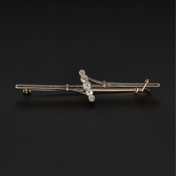 18ct Yellow Gold With Diamonds Brooch