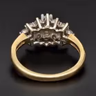 18ct Yellow Gold Diamond Ring