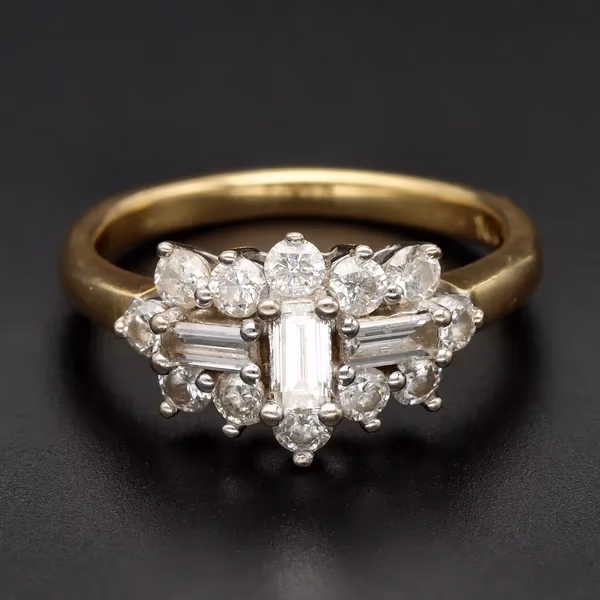 18ct Yellow Gold Diamond Ring