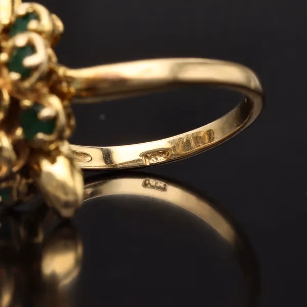 Vintage 14ct Gold Modernist Emerald Ring