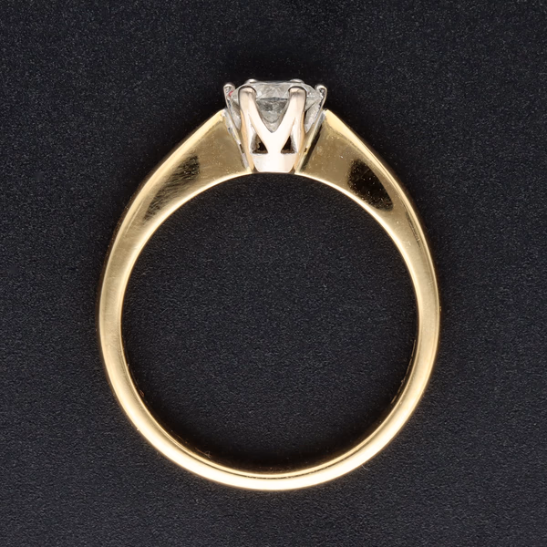 18ct Yellow Gold Diamond Solitaire Ring