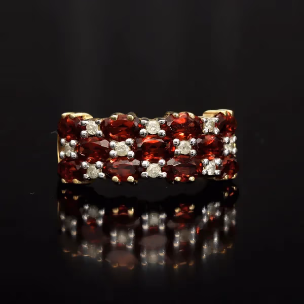 Gold Diamond Garnet Ring