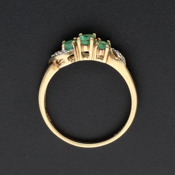 Gold Emerald Diamond Ring