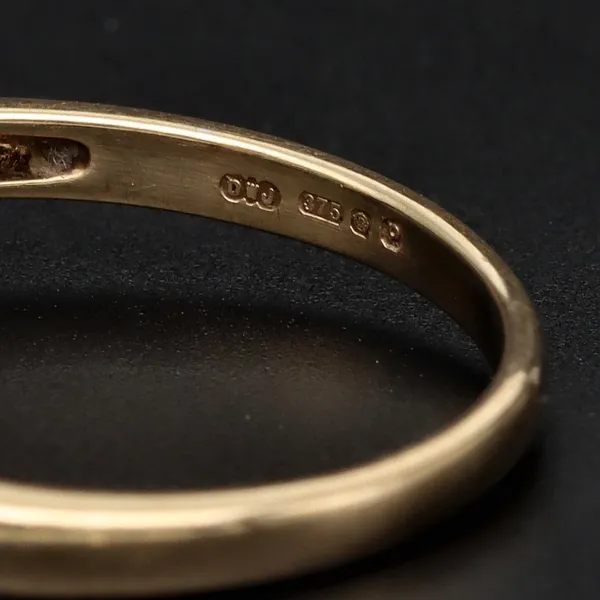 Gold Emerald Diamond Ring