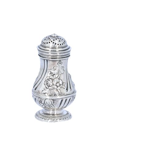 Georgian Silver Pounce Pot image-1