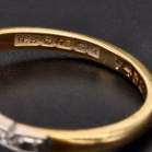 18k Gold Diamond Ring