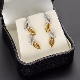18ct Gold Diamond Earrings