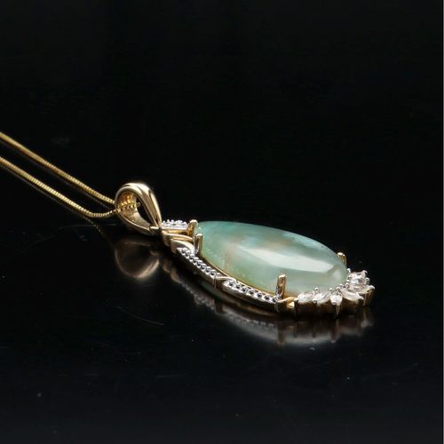 9ct Gold Jade and White Topaz Pendant image-3