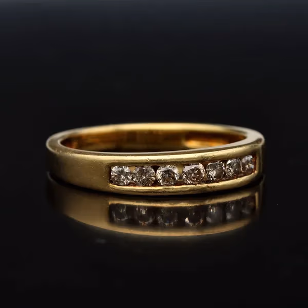 18ct Gold Diamond Ring