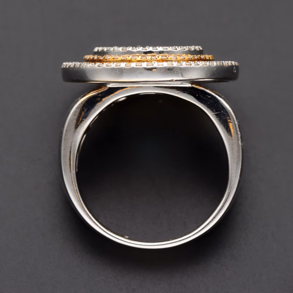 18ct White Gold Diamond and Aquamarine Ring
