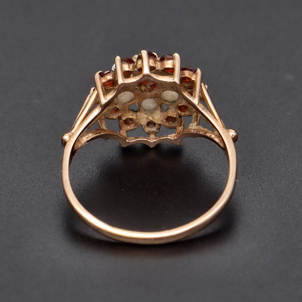 9ct Yellow Gold Opal & Garnet Flower Cluster Ring