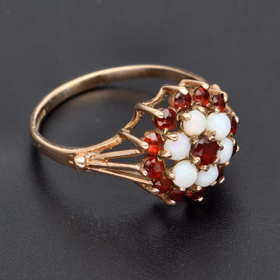 9ct Yellow Gold Opal & Garnet Flower Cluster Ring