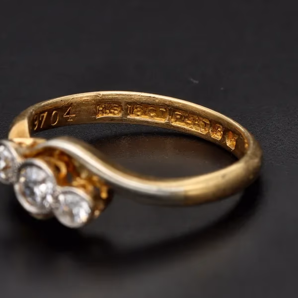 18ct Yellow Gold 0.3ct Diamond Trilogy Pinky Ring