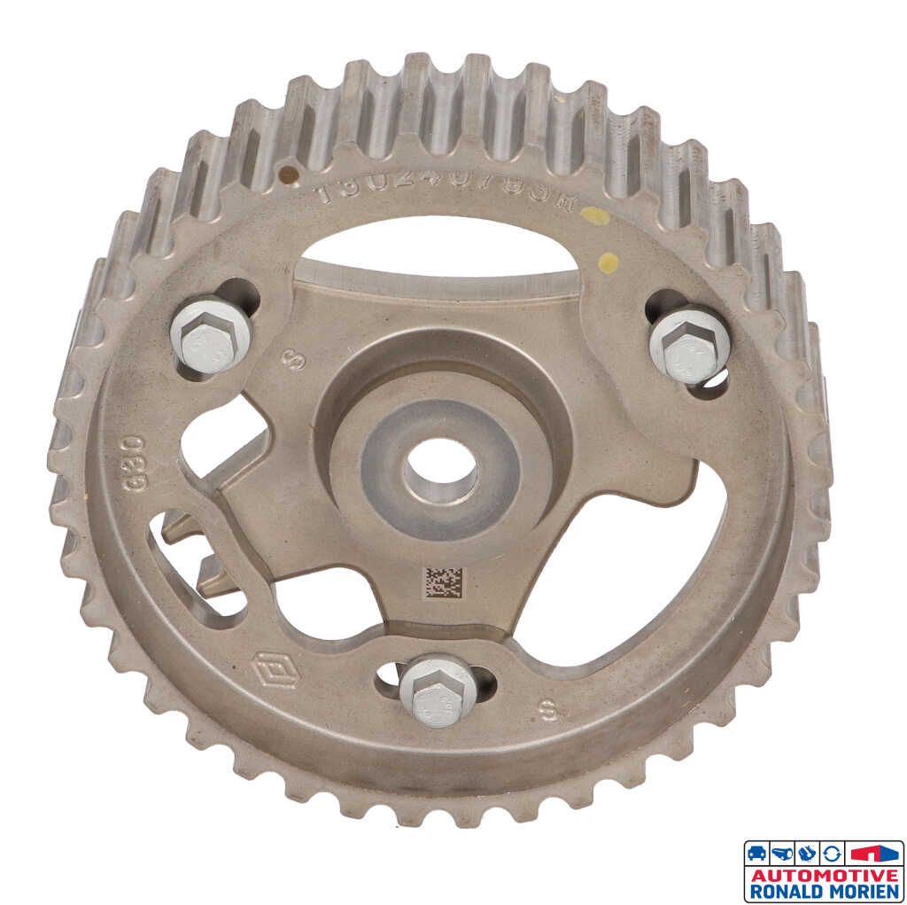 New Camshaft sprocket Mercedes A (177.0) 1.5 A-180d Price € 45,00 Inclusive VAT offered by Automaterialen Ronald Morien B.V.