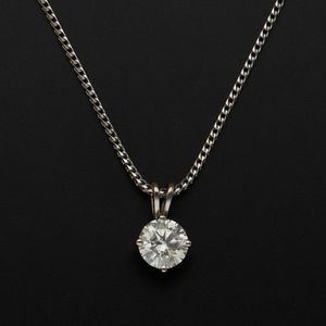 18ct Gold Diamond Pendant