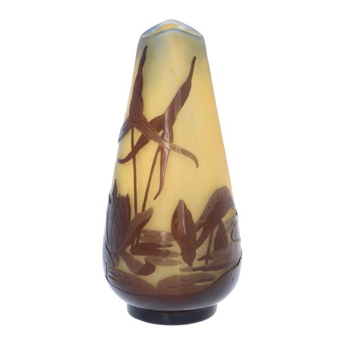 Galle Aquatic Lillies Glass Vase image-3