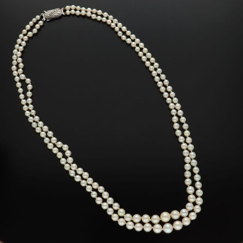 Vintage Silver Clasp Double String Cultured Pearls image-2