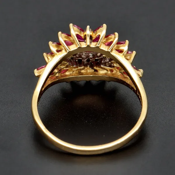 18ct Gold Ruby Cluster Ring