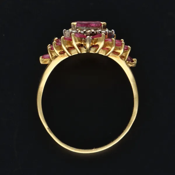 18ct Gold Ruby Cluster Ring