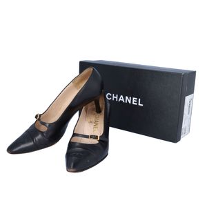 Chanel Vintage Black Heeled Leather Pumps Size 38.5