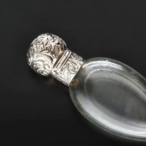 19th Century Silver Topped Tear Drop Shaped Scent Bottle image-4