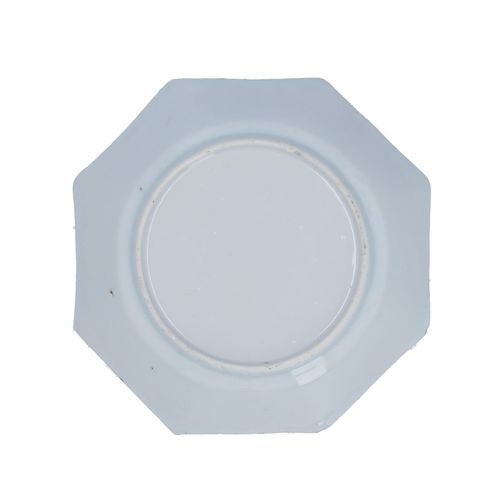 Chinese Porcelain Octagonal Dish image-4