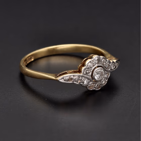 18ct Yellow Gold Circa 1930s Diamond Floral Cluster Ring