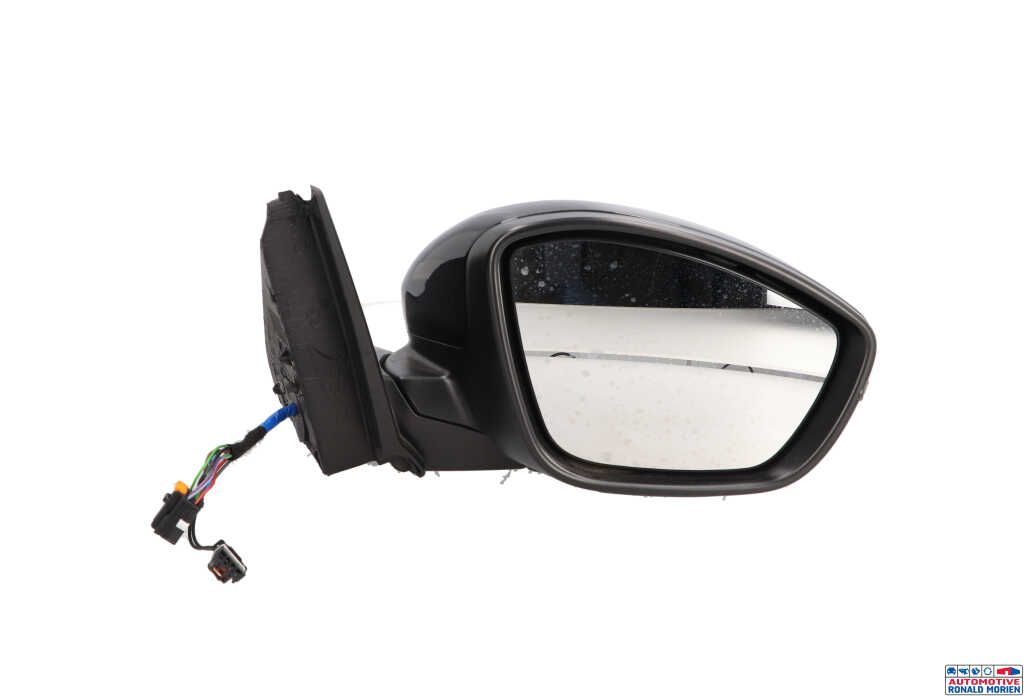 Used Wing mirror, right Peugeot 208 II (UB/UH/UP) e-208 Price € 175,00 Inclusive VAT offered by Automaterialen Ronald Morien B.V.