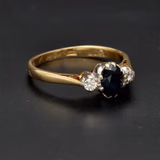18ct Yellow Gold Sapphire & Diamond Ring