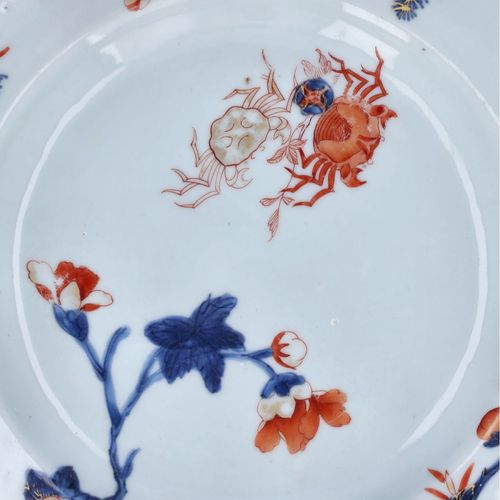 18th Century Chinese Imari Plate Decorated with Crabs image-2