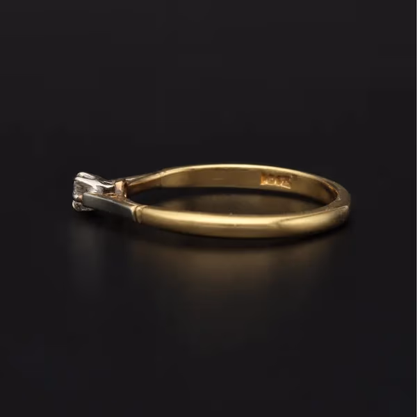 18ct Gold Diamond Solitaire Ring