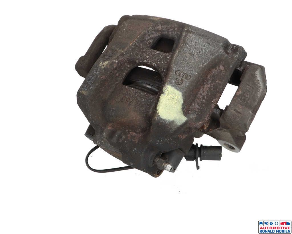 Used Front brake calliper, left Audi A4 (B8) 1.8 TFSI 16V Price € 39,00 Margin scheme offered by Automaterialen Ronald Morien B.V.