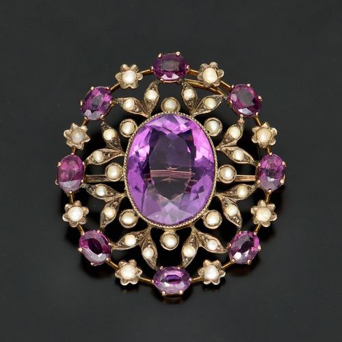 Victorian 9ct Gold Amethyst and Seed Pearl Brooch image-2