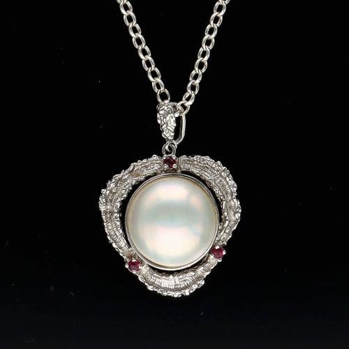 Silver Mabé Pearl and Ruby Pendant image-2