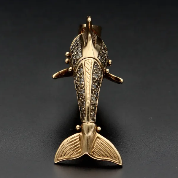 9ct Gold Dolphin Pendant
