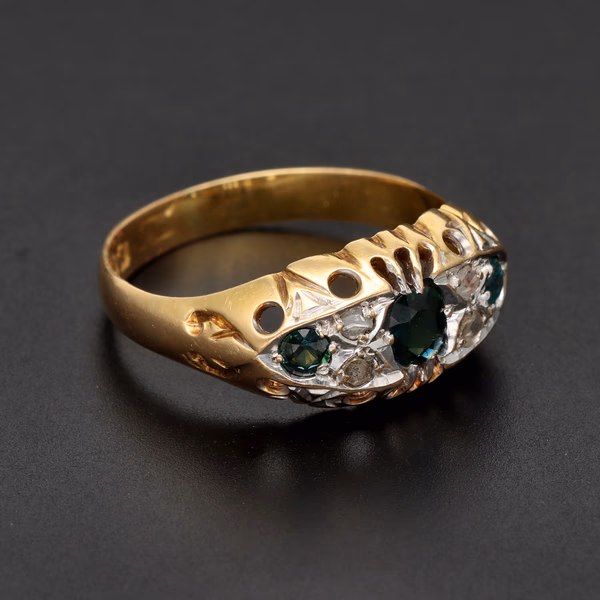 18ct Yellow Gold Old Cut Diamond & Sapphire Gypsy Set Ring