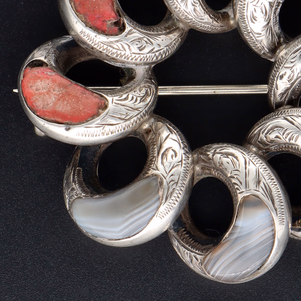 Mid 19th Century Hand Crafted Scottish Silver and Agate Brooch
