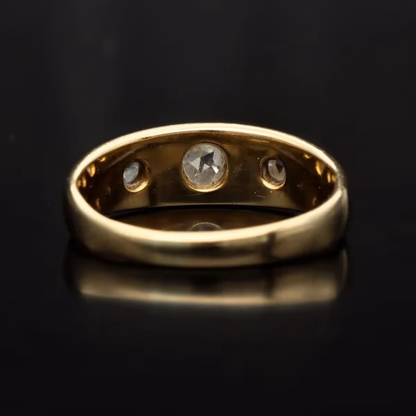 Edwardian 18ct Gold Diamond and Pearl Ring
