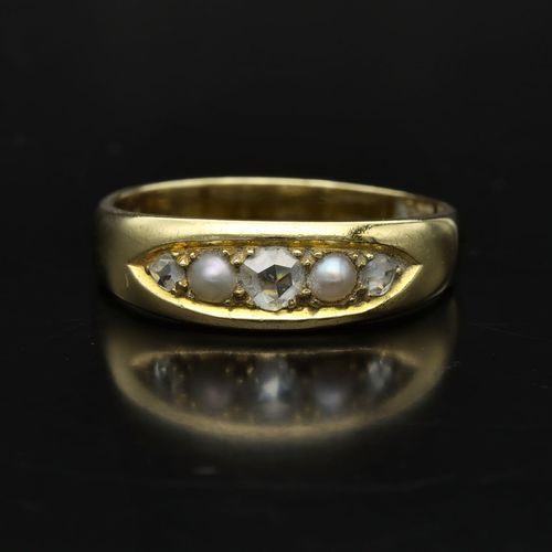Edwardian 18ct Gold Diamond and Pearl Ring image-2