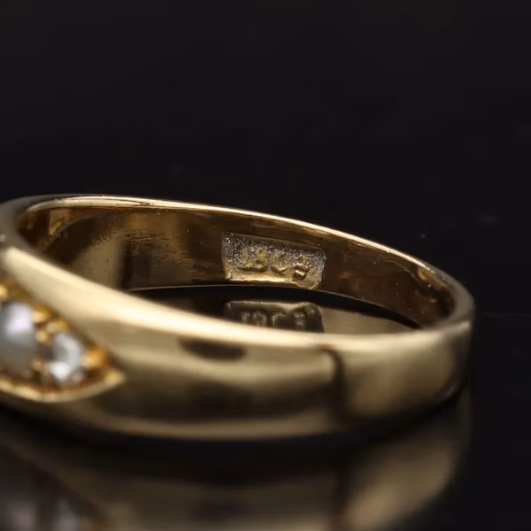Edwardian 18ct Gold Diamond and Pearl Ring