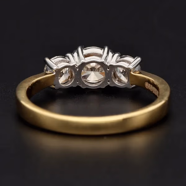 18ct Yellow Gold Trilogy Diamond Ring