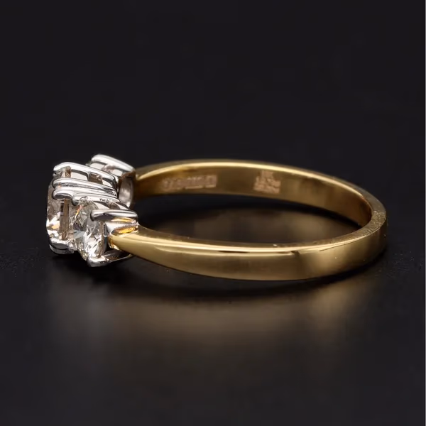 18ct Yellow Gold Trilogy Diamond Ring