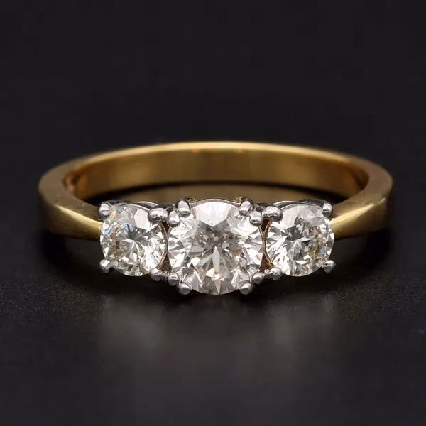 18ct Yellow Gold Trilogy Diamond Ring