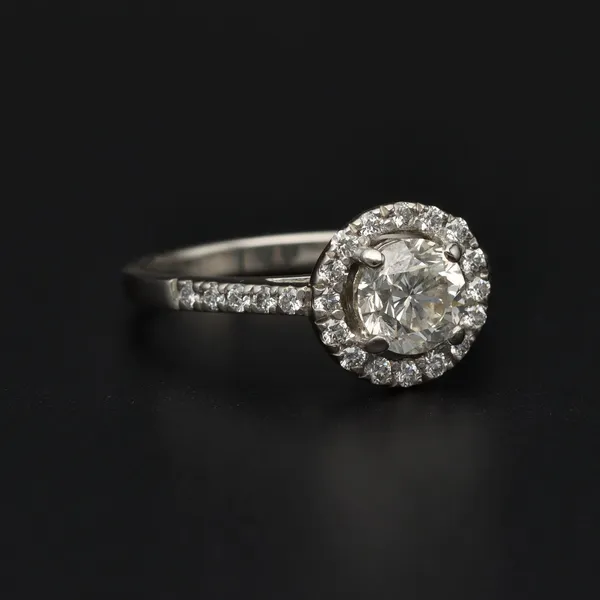 Platinum & Diamond Solitaire Ring