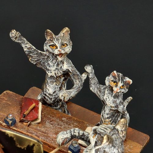 Late 19th Century Bergmann Cold Painted Bronze of a Cat School image-4
