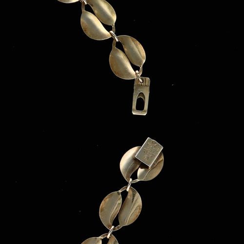 David Andersen White Enamel Leaf Necklace image-4
