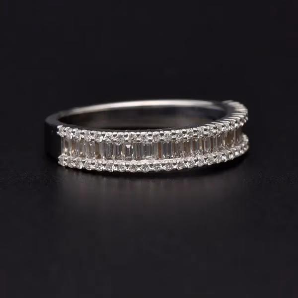 18ct White Gold Diamond Ring