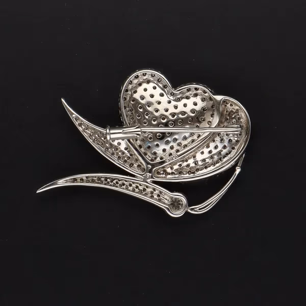 18ct Gold Diamond Butterfly Brooch