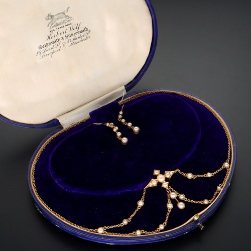 Antique 9ct Gold and Pearl Jewellery Set image-1